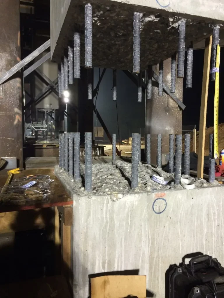 Reinforcing steel before the lift