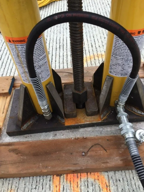 Custom form-lowering system in position