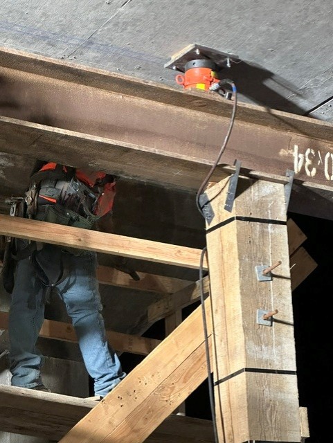 jacking in action california usa